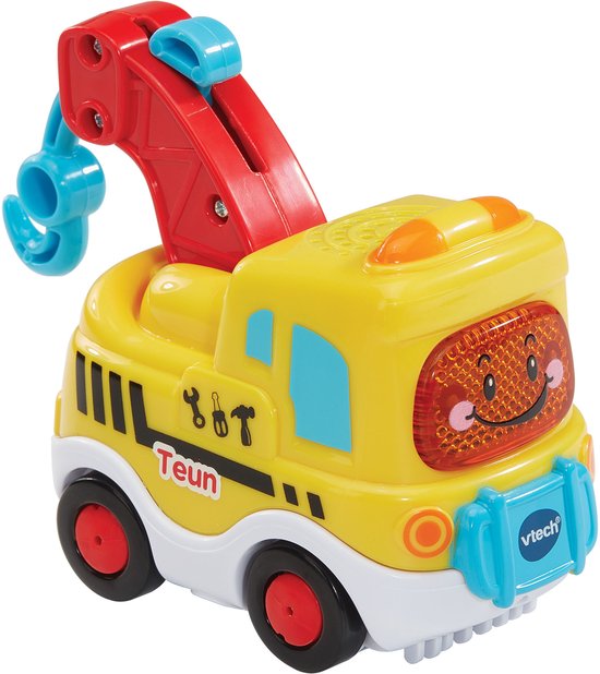 Gele VTech Toet Toet Auto's speelgoed takelwagen met rode kraan en gezichtje.