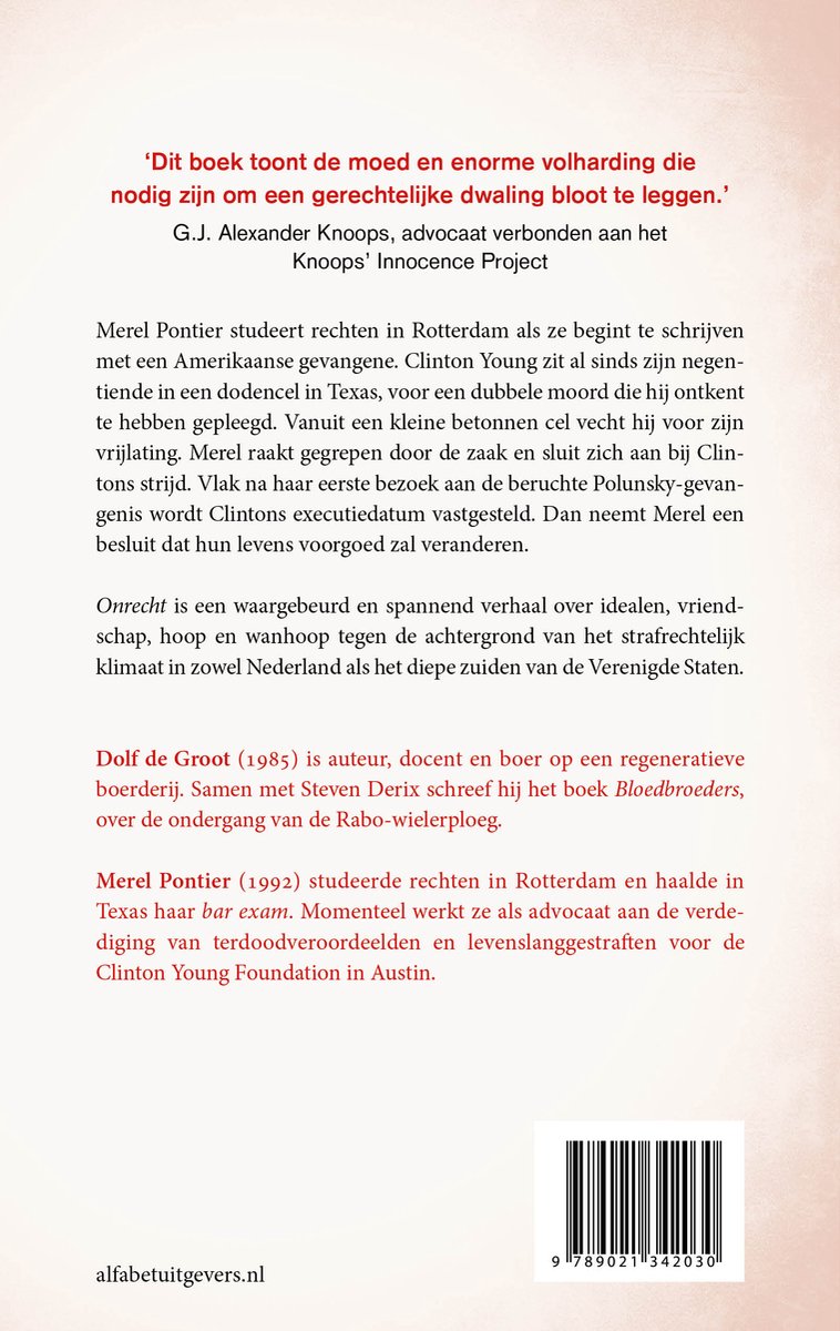 Achterkant van het boek 'Onrecht' met tekst. Een vrouw en een man worden genoemd in de tekst.