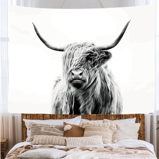 Ulticool Wandkleed 200x150 cm – Schotste Hooglander Koe Zwart Wit – Met Bevestigingspinnen - voor Binnen - Aesthetic Room Decor Wandtapijt Decoratie Poster Boho Wanddoek Slaapkamer Natuur Schilderij Canvas - Vrouw Man Tiener Meisje