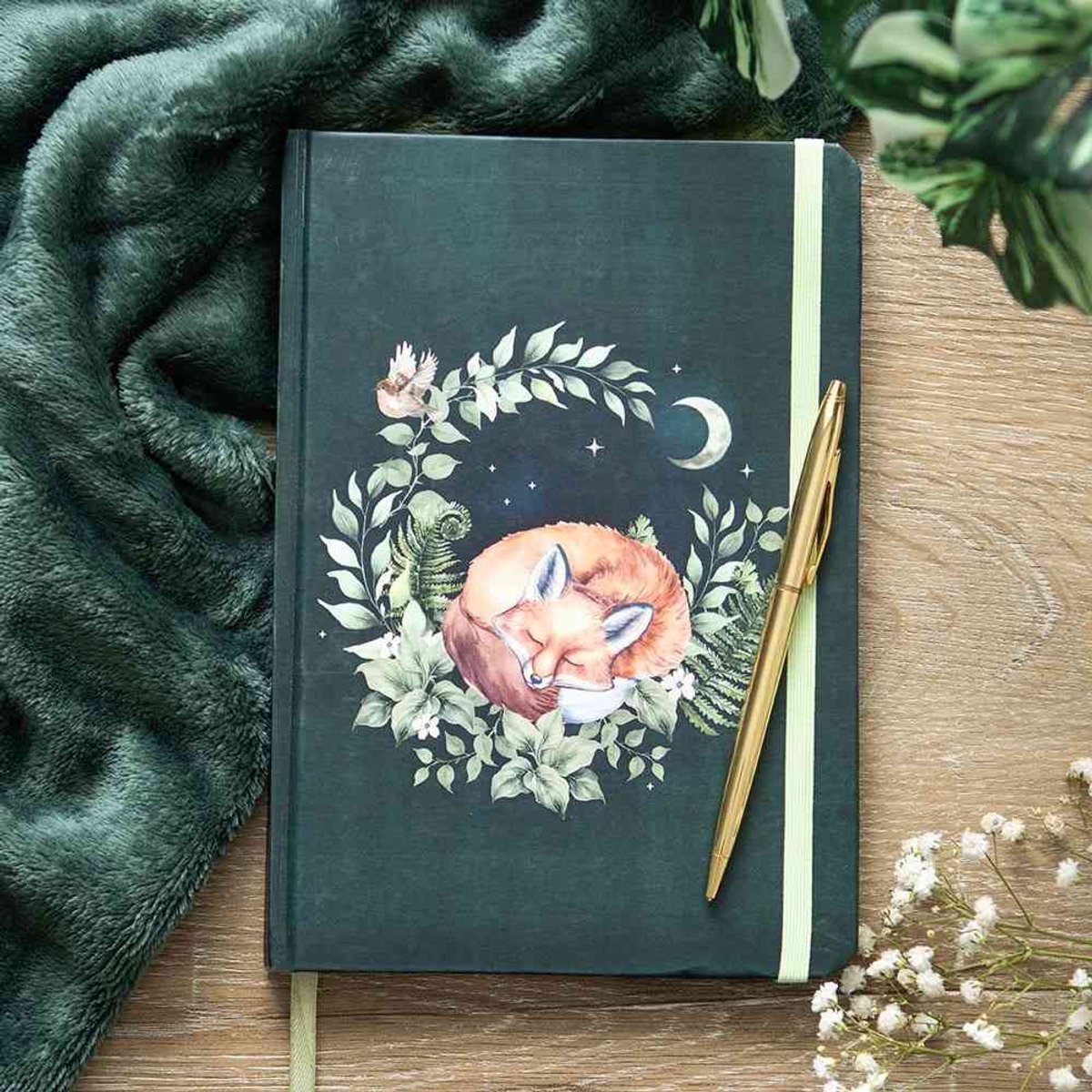 Something Different - Green Sleeping Fox A5 Notitieboek - Multicolours