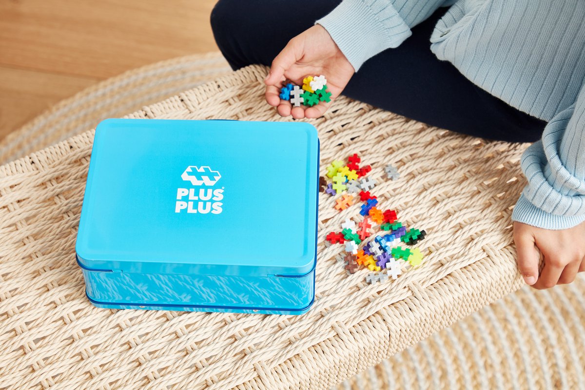 Plus-Plus Basic Reiskoffer 600 delige bouwset blauw - 7002 - Bouwspeelgoed - Constructiespeelgoed - Set met bouwstenen - Vanaf 5 jaar — afbeelding 6