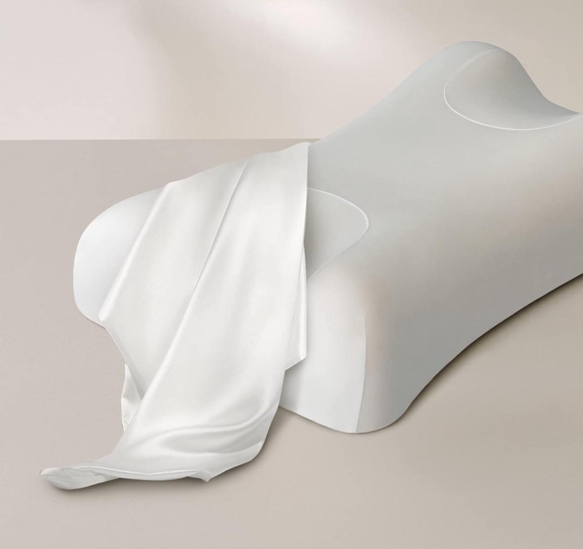 Sleep And Glow Omnia Kussensloop Silk Off-White