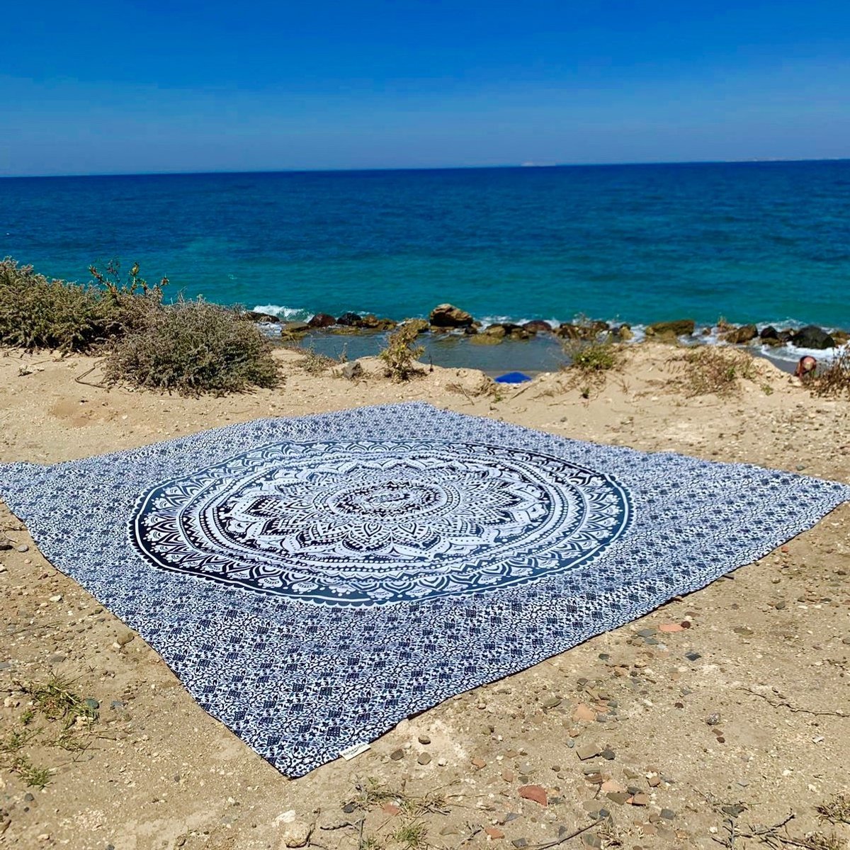 Bohemida - XXL Groot Vakantie Strandlaken -tweepersoons 220x235cm Ibiza Strandkleed - 100% Katoen - Zwart Ombre ( Wit , Zwart , Grijs)- Sneldrogende Strandlakens
