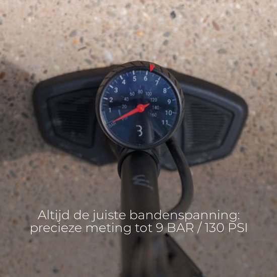 BBB Cycling AirWave Fietspomp met Drukmeter - Fiets Pomp Racefiets en Mountainbike - Voetpomp Fiets 9 Bar - Zwart - BFP-20 van BBB Cycling — afbeelding 3