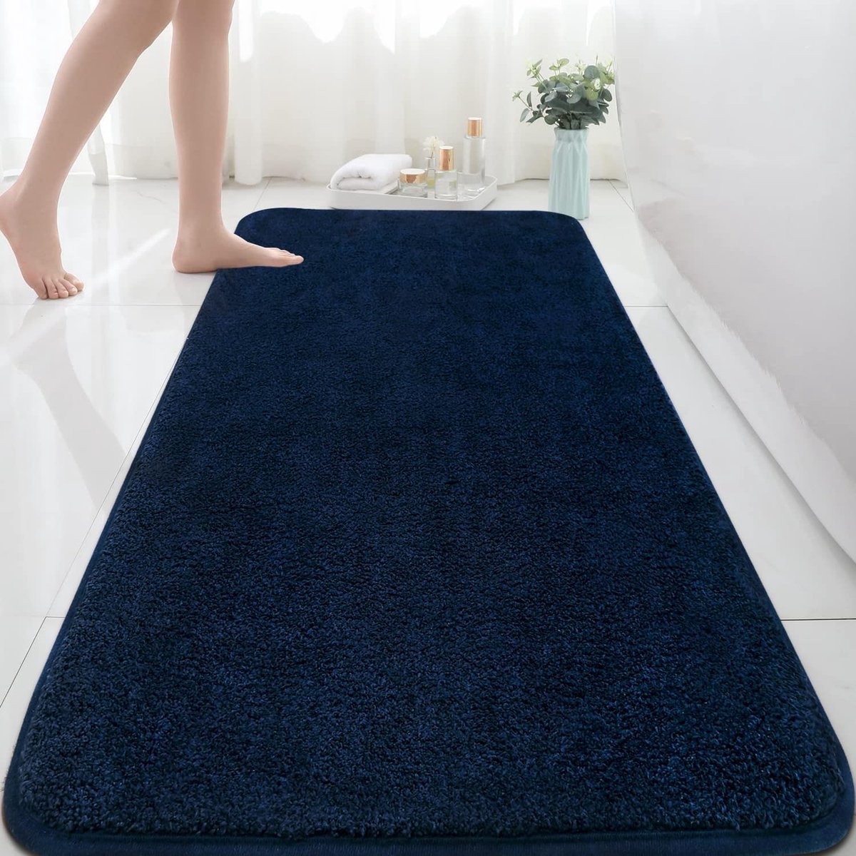 Famanu - Extra grote badmat 150 x 60 cm, microvezel badmatten voor badkamer, absorberend badkamertapijt, antislip, anti-schimmel badkamermat, machinewasbare tapijten voor slaapkamer, badkamer, marineblauw