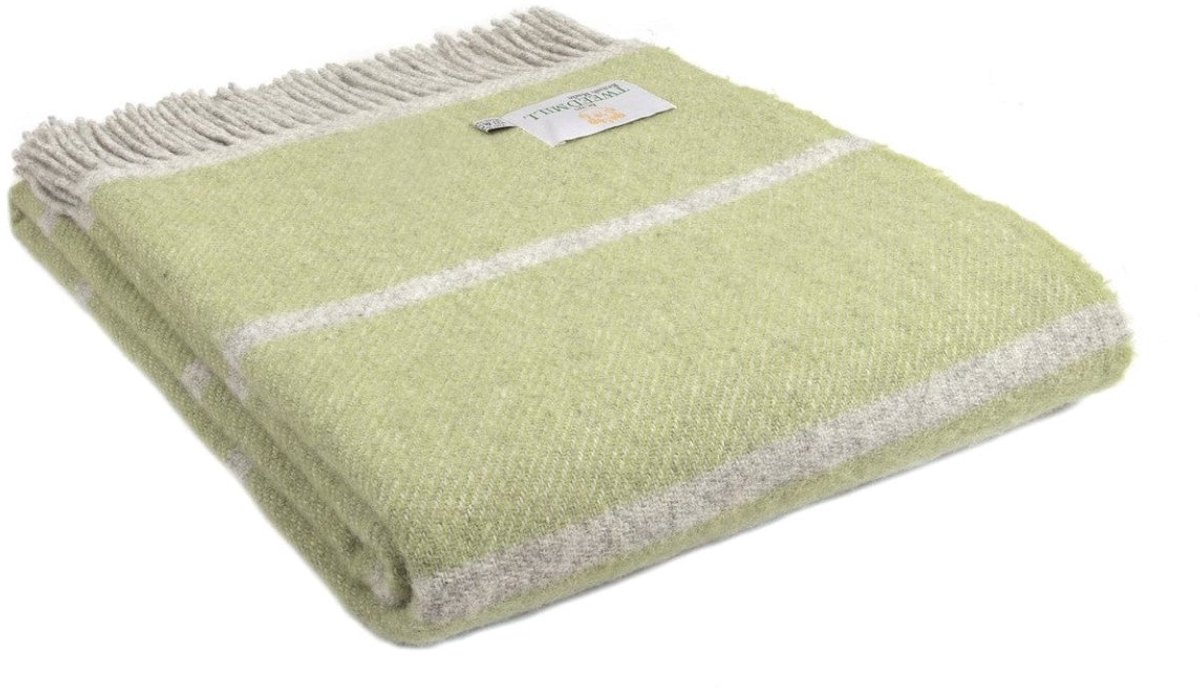 Tweedmill Plaid met brede accent streep Licht Groen (Fern) - 150x183 - Nieuw Wol - Tweedmill UK
