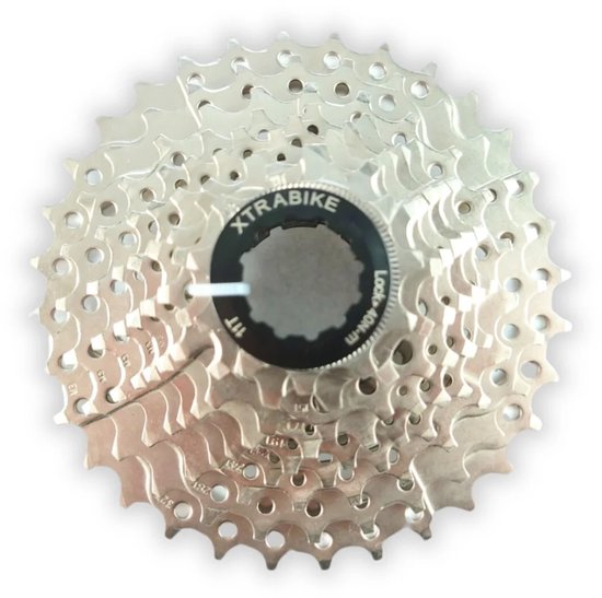 Zilverkleurige Xtrabike 9-speed cassette met tandwielen van 11-32T.