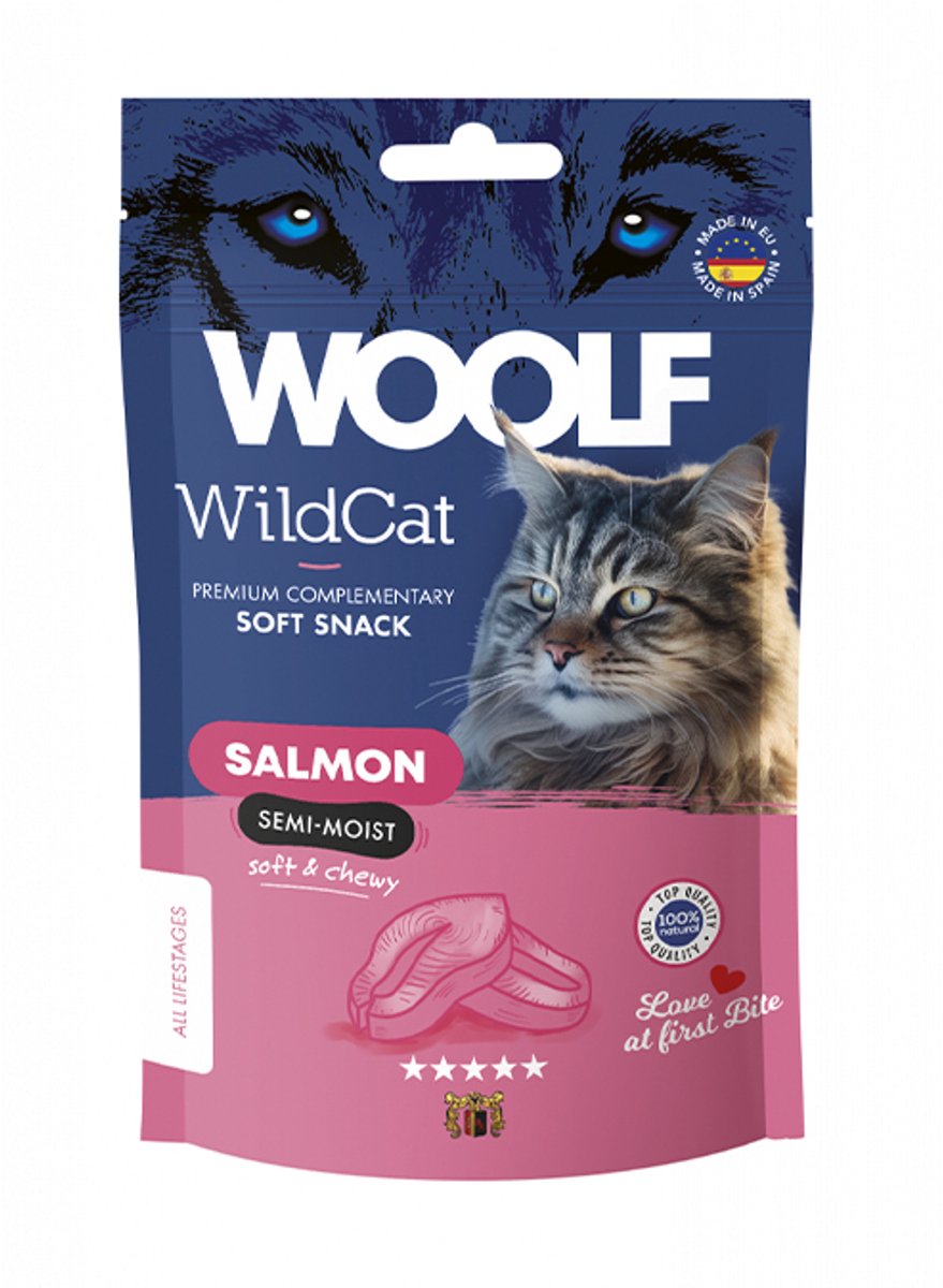 ** 3 x ** Woolf - Wild Cat - salmon 50 gr - kattensnack soft en shewy - 100% natuurlijk 3 x 50 gr = 150 gr