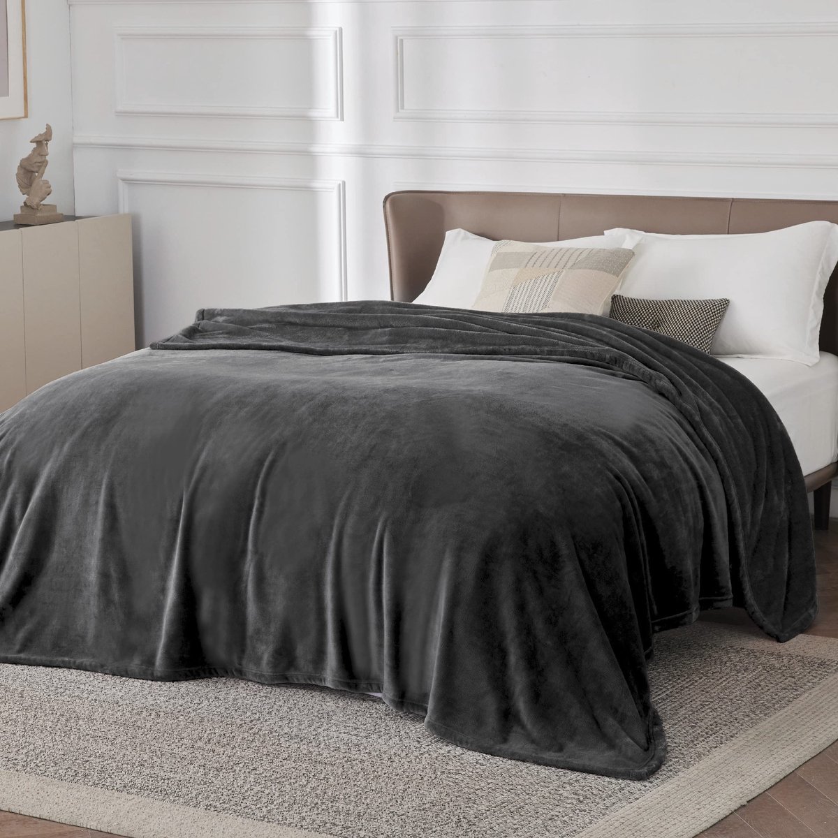 Unyqoos Fluffy Flanellen Fleece Woon- en Beddensprei voor Ultiem Comfort en Warmte donkergrijs