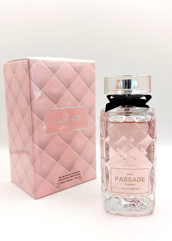 CADEAU TIP - Luxe Franse Eau de Parfum - Passade Paris Intense - een heerlijke frisse Geur van diverse zachte populaire bloemen - met GRATIS parfum verstuiver