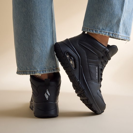 Skechers Uno-High Regards Dames Sneakers - Zwart