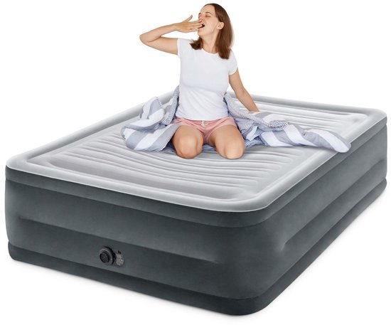 Intex Queen Comfort-Plush Luchtbed met ingebouwde pomp - Tweepersoons - Extra hoog - 203 x 152 x 56 cm - Inclusief bijpassend hoeslaken + reparatiekit van Intex — afbeelding 2