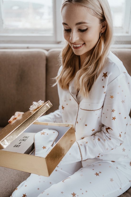 Sterren pyjama set dames–klassiek shirt& lange broek–handgeschilderde sterren–100% Katoensatijn–wit–maat M