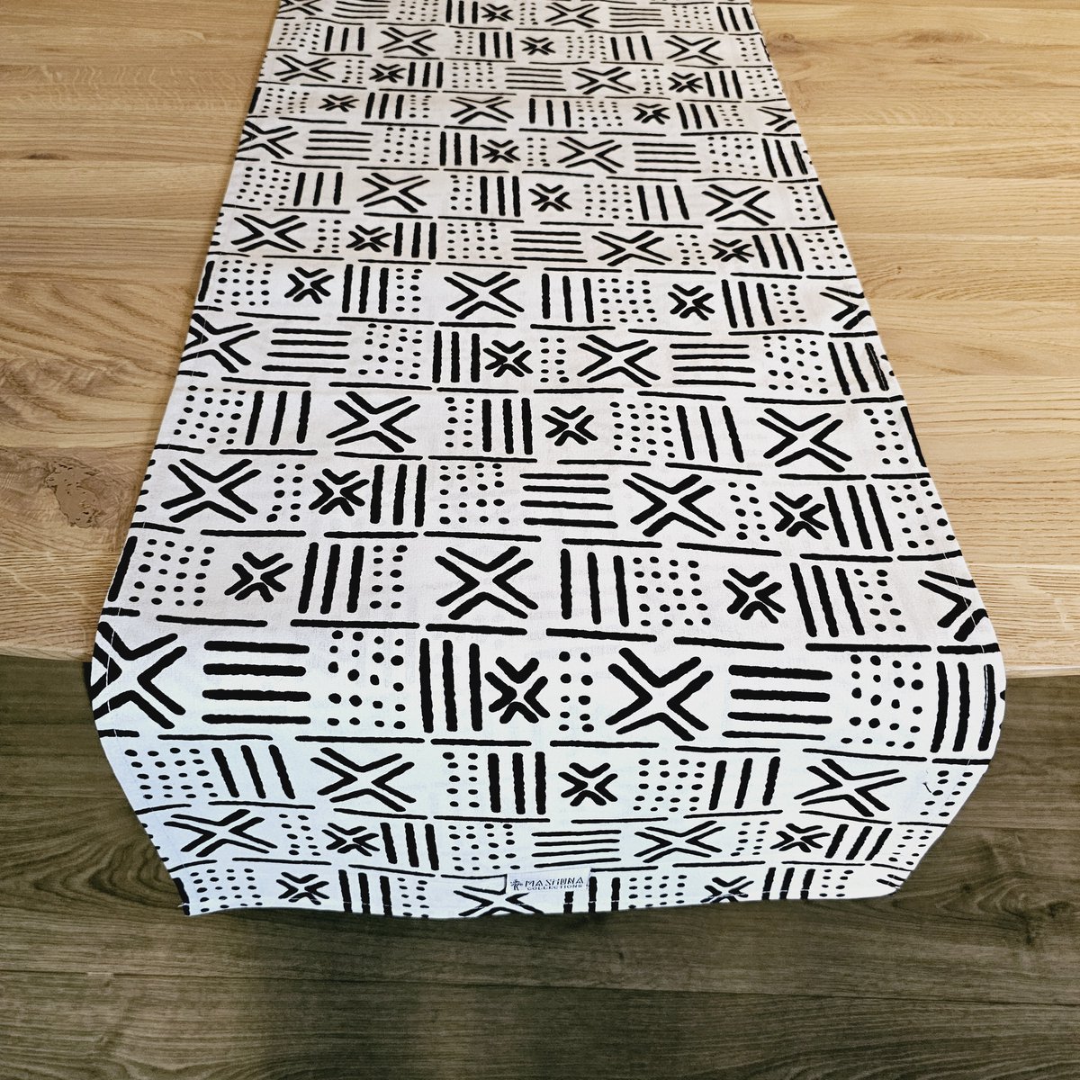 Handgemaakte Tafelloper | 200x35cm | Afrikaanse Print "Mudcloth" Bogolan Geïnspireerde Print Tafelloper Gemaakt van 100% Afrikaanse Print Stof |