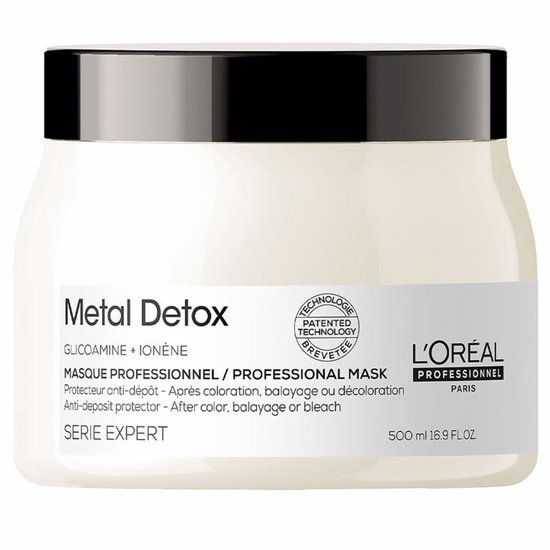 L'Oréal Metal Detox masque professionnel en pot blanc avec couvercle noir et bordure argentée. 500 ml.