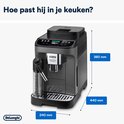 Afmetingen van de zwarte DeLonghi Magnifica Evo Next volautomaat: 240mm breed, 440mm diep, 360mm hoog.