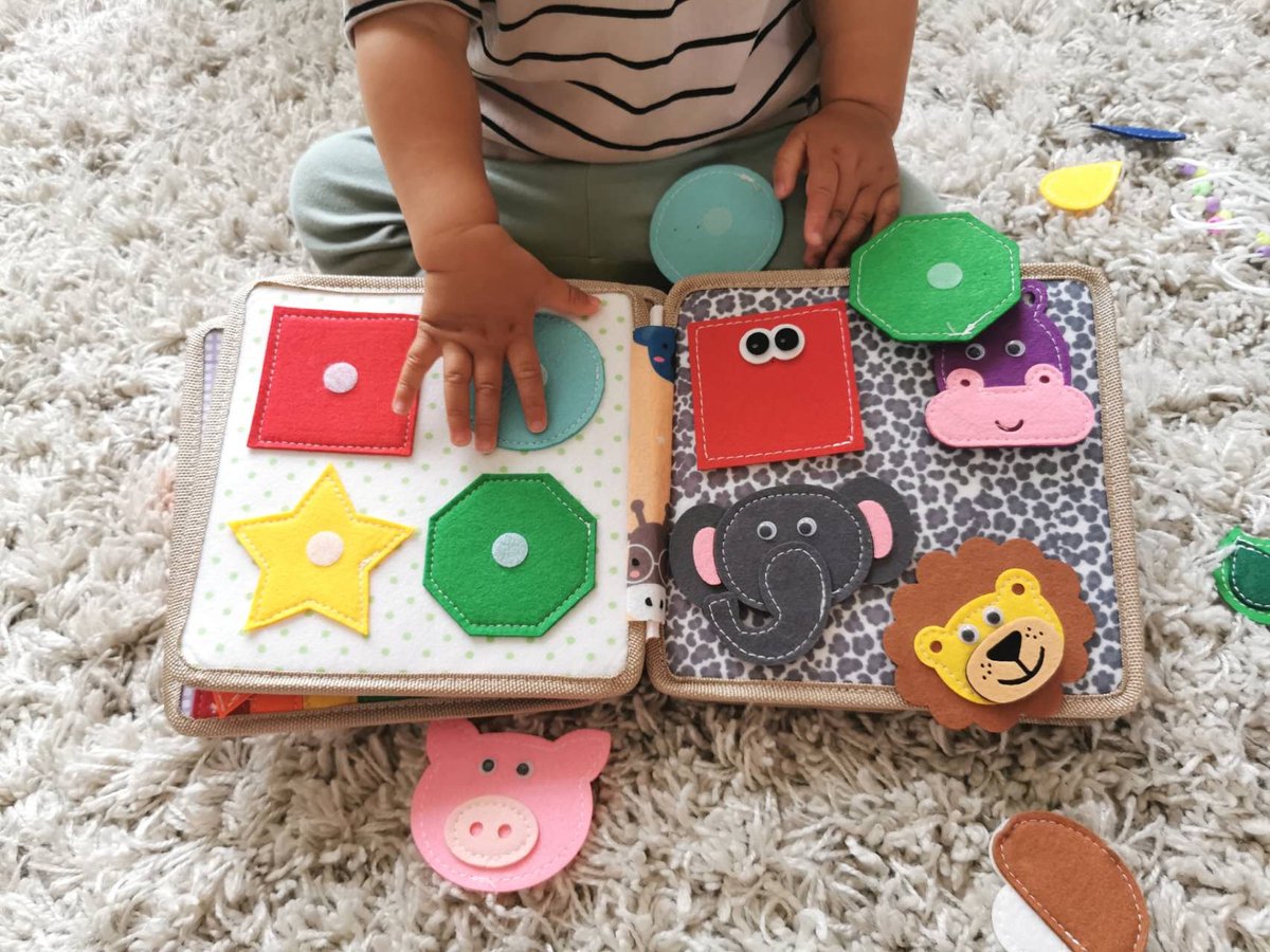 Joymaxx® Busy board book -Activiteitenboek Giraffe- Montessori speelgoed 2 jaar 3 jaar- Busy book - Baby speelgoed 6 maanden 1 jaar - Sensorisch Speelgoed Jongens en meisjes — afbeelding 6