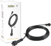 Verpakking en oprollen 5m zwarte verlengkabel voor 12V Xelloo buitenverlichting, met waterdichte stekker.