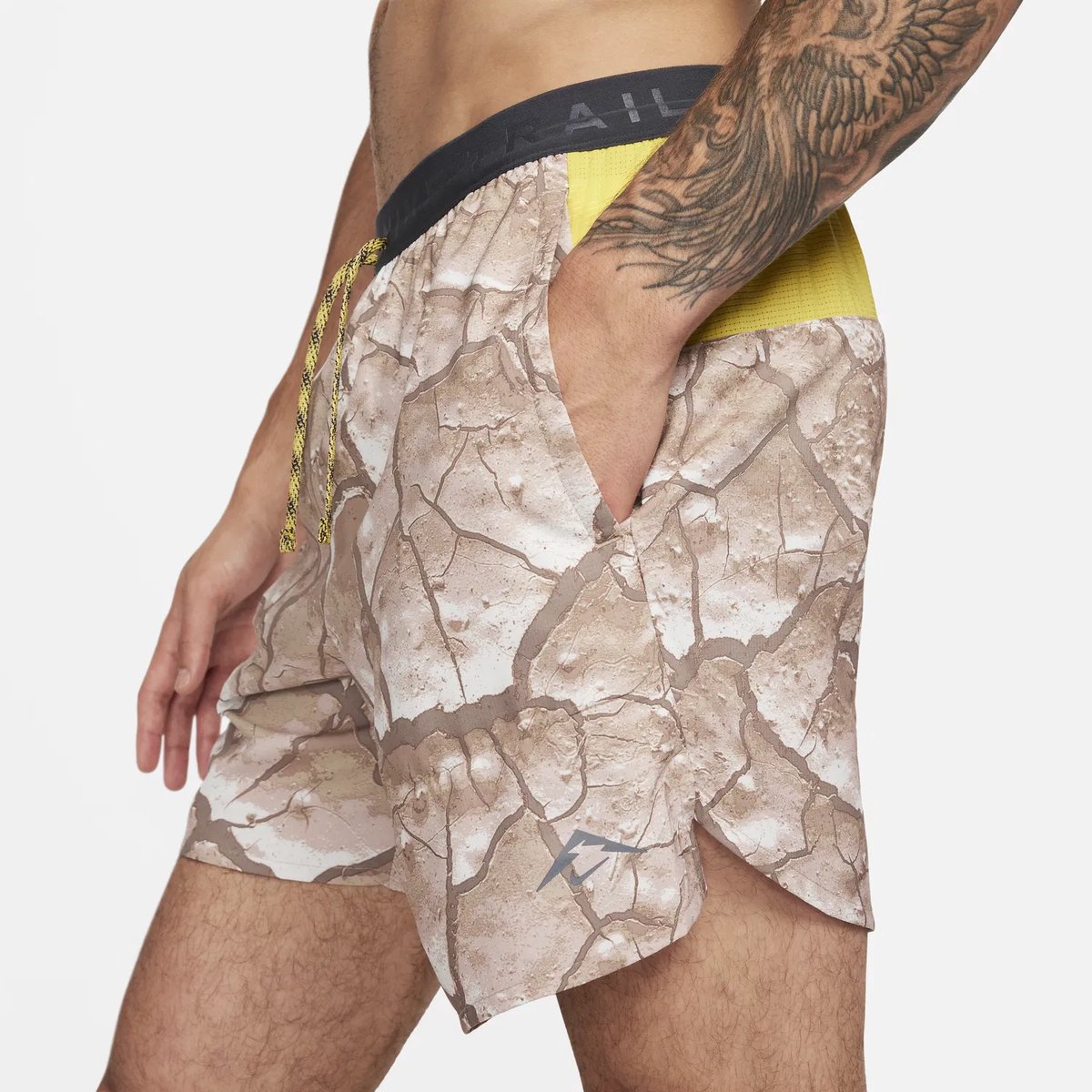 Nike Trail Dri-Fit Stride 7″ Running Shorts Kortebroek – Heren Camo