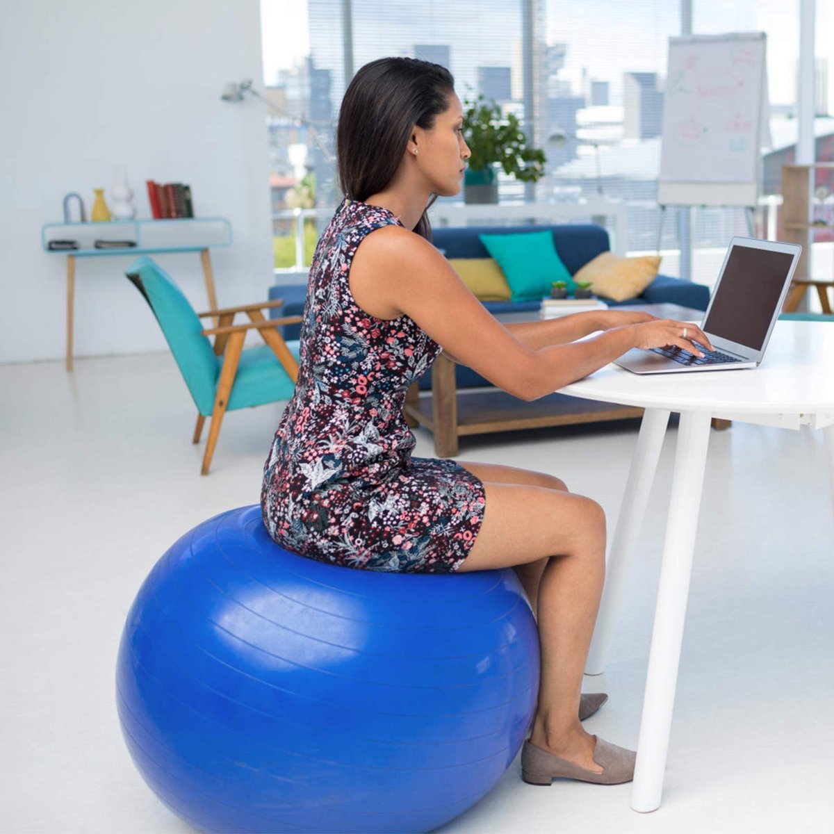 Ibenzoa® Robuuste Opblaasbare Fitnessbal - 65 cm, Antibeschadiging, Voor Core Versterking en Diverse Oefeningen