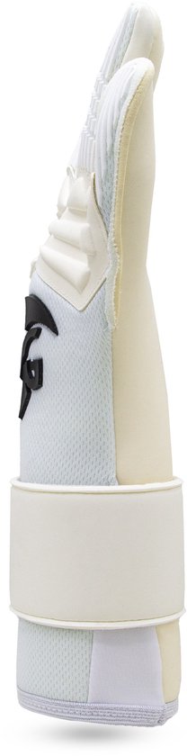 Zijaanzicht van een witte Gladiator Sports keepershandschoen met polssluiting.