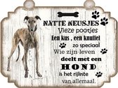 Spreukenbordje hond: Greyhound