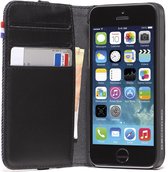 Decoded Lederen Book Case Telefoonhoesje geschikt voor Apple iPhone SE / 5s / 5 - Zwart