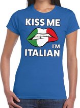 Kiss me I am Italian t-shirt blauw dames - feest shirts dames - Italie kleding M