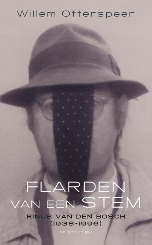 Cover van het boek 'Flarden van een stem'