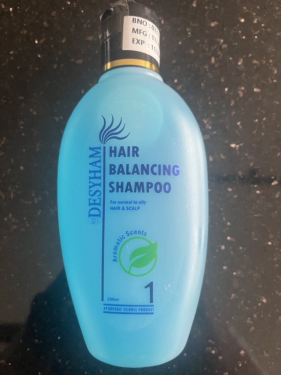 Desyham balancing shampoo bol