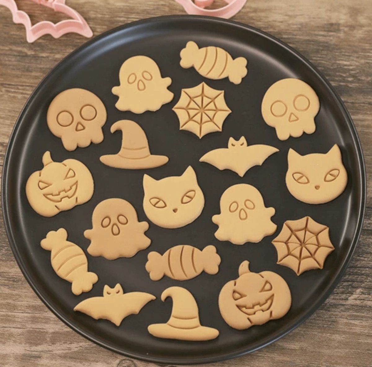Koekjesvorm - Uitsteekvormpjes - Koekjes uitsteker - Cookie cutter - 8-delige set - Kunststof - Spookthema - spook feestje - horror