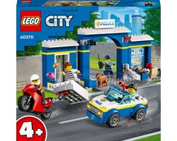 foto van LEGO City Achtervolging politiebureau Bouwset - 60370