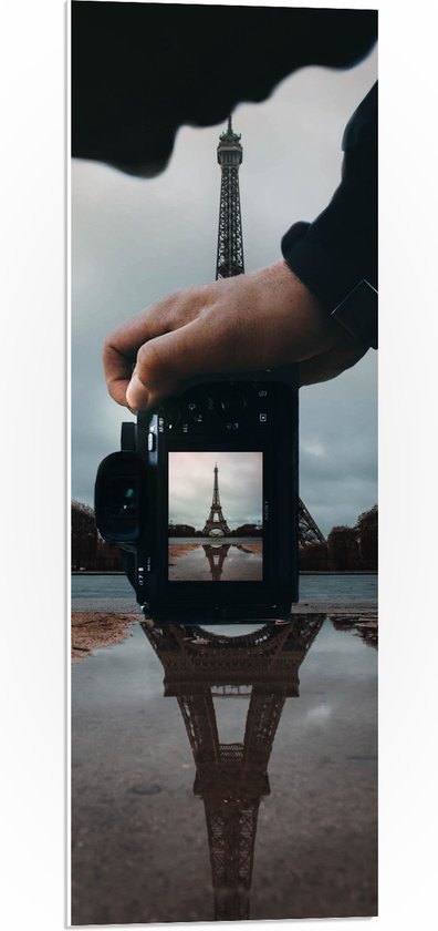 PVC Schuimplaat- Fotocamera voor Eiffeltoren, Parijs - 30x90 cm Foto op PVC Schuimplaat