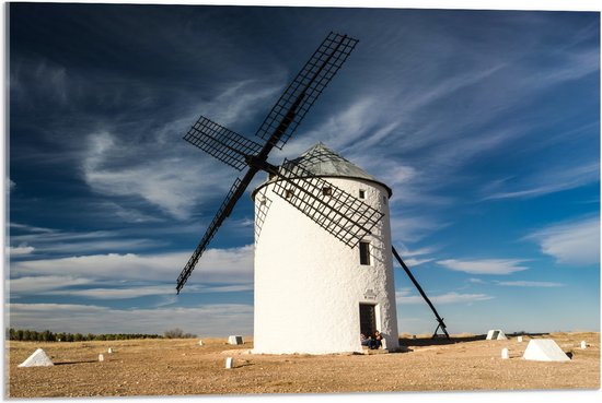 Acrylglas - Witte Molen onder Sluierbewolkin, Nederland - 75x50 cm Foto op Acrylglas (Met Ophangsysteem)