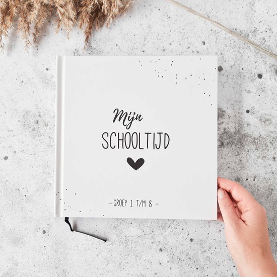 Schooltijd invulboek - schoolboek - groep 1 t/m 8-Zwart wit