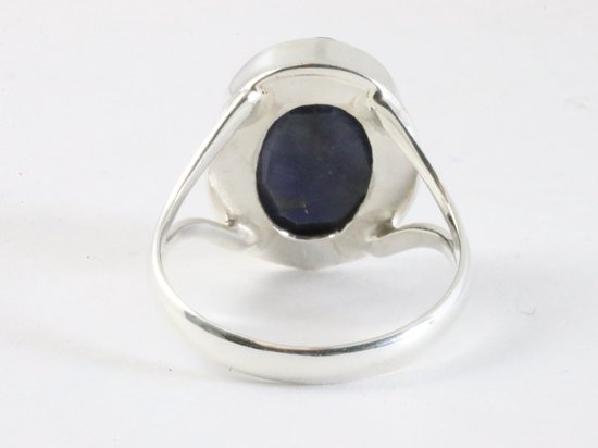 Bague ovale en argent avec saphir bleu - taille 19