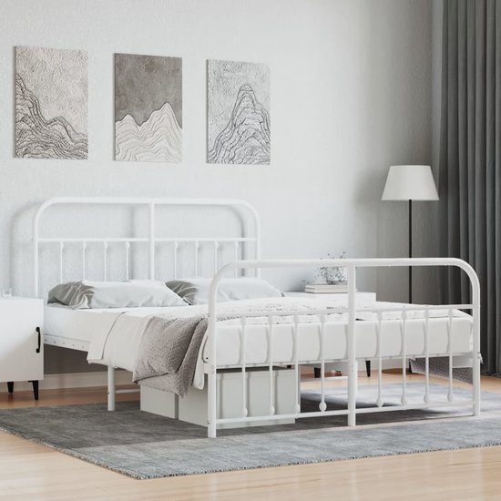 The Living Store Classic Bedframe - Metalen Constructie - Metalen Latten - Extra Opbergruimte - Functioneel Hoofd- en Voeteneinde - Wit - 207x156x100 cm