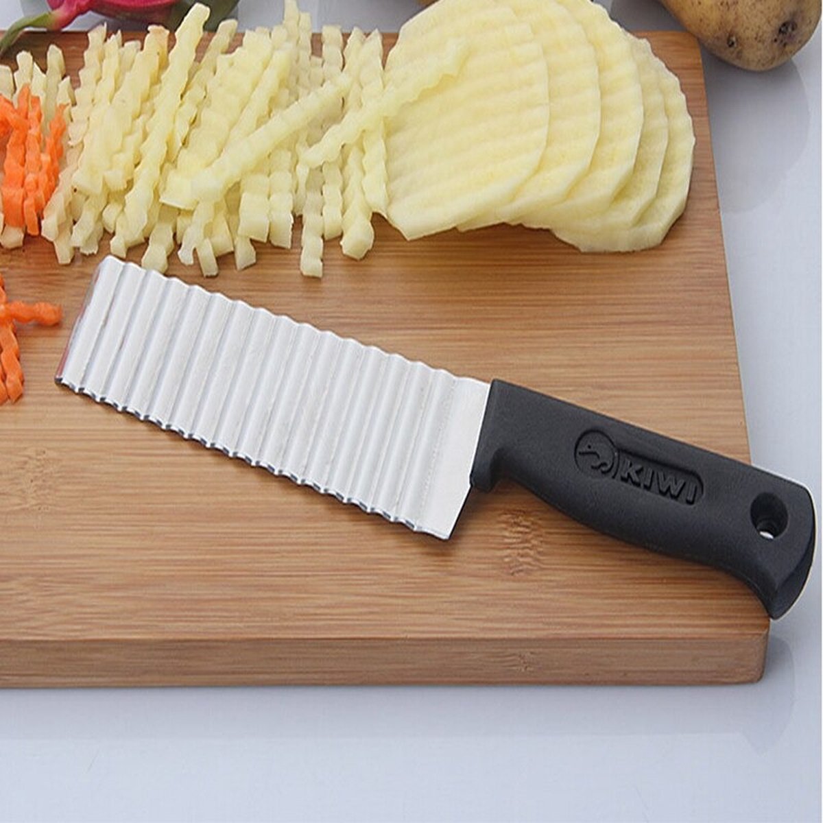 Narimano®Franse Fry Cutter - Roestvrij staal aardappel mes golf mes keuken wolf tandsnijder gesneden - frieten gegolfd mes gesneden- fancy friet mes Aardappelsnijde
