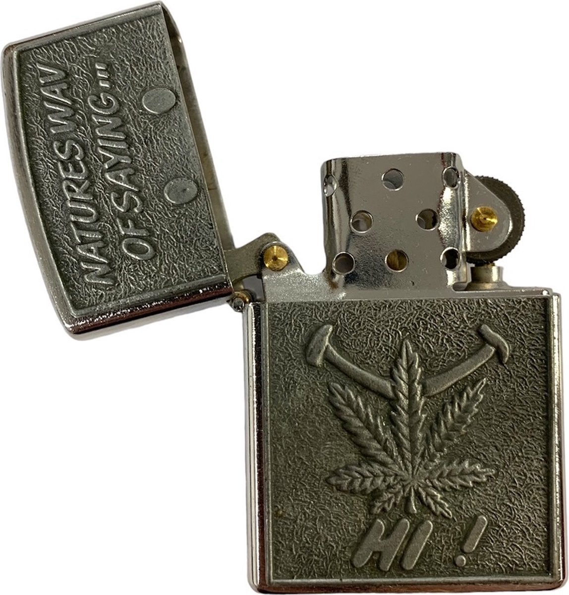 Goedkoopste Benzine Aansteker met vuursteen Cannabis / Wietblad uitvoering 'Natures say Hi!'