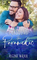 Sweet Small Town Romance in Double Creek 1 - Pursuing the Paramedic