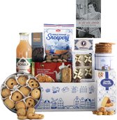 Cadeaupakket - Holland Pakket nr 19 - Pakket met boek "Kookboek Ja, Dát Was Lekker" en diverse Hollandse lekkernijen