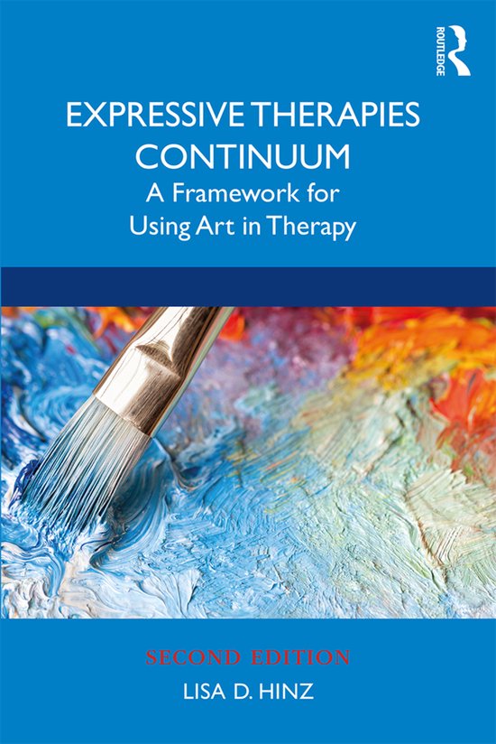 Boekomslag voor "Expressive Therapies Continuum", met een penseel dat verf aanbrengt op een kleurrijk canvas. "Second Edition" en "Lisa D. Hinz" zijn zichtbaar.