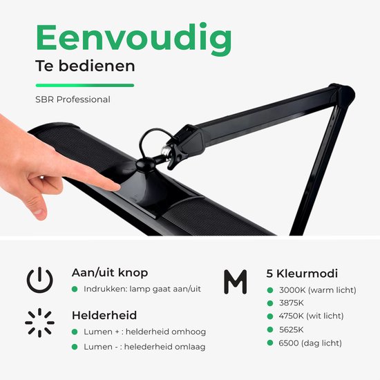 Vinger bedient aan/uit knop op zwarte bureaulamp met instelbare helderheid en kleur.