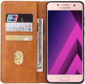 Smartphonica Samsung Galaxy A3 2017 leren hoesje met magnetische sluiting en pashouders book case – Bruin / Kunstleer / Book Case geschikt voor Samsung Galaxy A3 (2017)