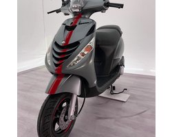 Stickerset CVS Mercedes AMG Rood | Piaggio Zip