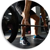 PVC Schuimplaat Muurcirkel - Mens - Spieren - Schoenen - Oefening - Sporten - Fitness - Sportschool - Gewichten - 40x40 cm Foto op Muurcirkel (met ophangsysteem)
