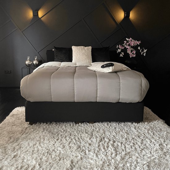 Zelesta Royalbed Light Tender grey & Cream 140x200cm �- Dekbed zonder overtrek - Wasbaar hoesloos dekbed - Bedrukt dekbed - Zomerdekbed� - Zelesta