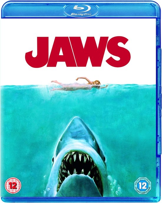Blu-ray hoesje van Jaws met een haai die naar de kijker toe zwemt en een vrouw in het water.