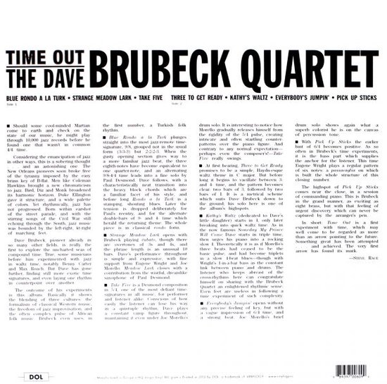Binnenhoes van het album "Time Out" van The Dave Brubeck Quartet met songtitels en recensietekst.
