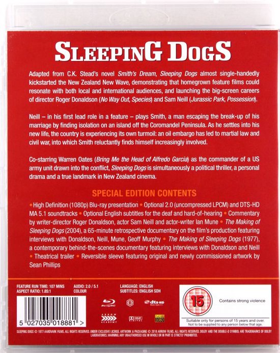 Achterkant van de Blu-ray hoes van 'Sleeping Dogs' met productinformatie en details.